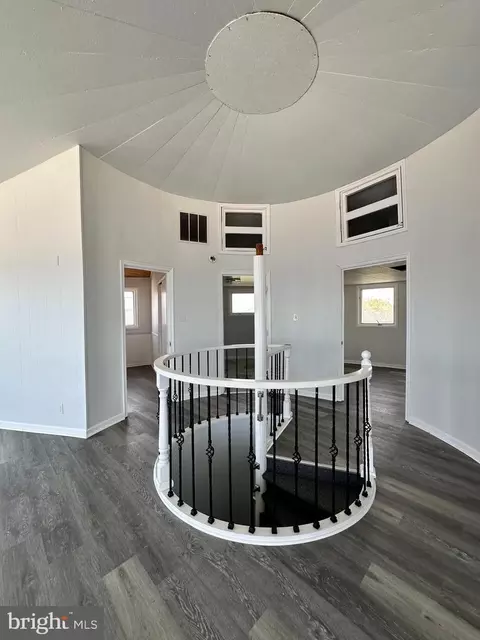 Entry Way - 35 S Sandpiper Dr, Dover, DE 19901 photo 1 of 5