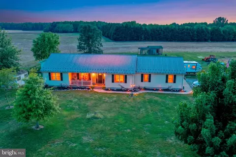 1729 Turkey Point Rd, Felton, DE 19943