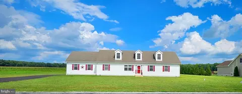3968 Burrsville Rd, Harrington, DE 19952