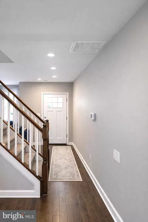 Entry Way - 31 E Commerce St, Smyrna, DE 19977 photo 1 of 4