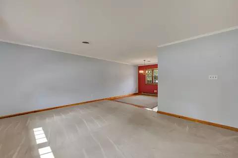 Living - 217 Winterberry Dr, Dover, DE 19904 photo 5 of 7