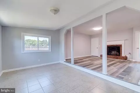 Living - 1522 Forrest Ave, Dover, DE 19904 photo 5 of 7