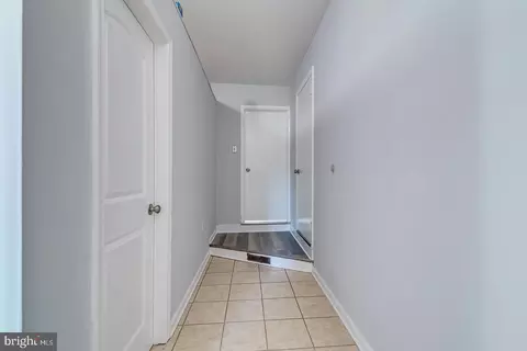 Entry Way - 1522 Forrest Ave, Dover, DE 19904 photo 8 of 12