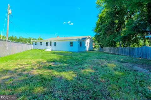 Exterior - 1522 Forrest Ave, Dover, DE 19904 photo 1 of 3