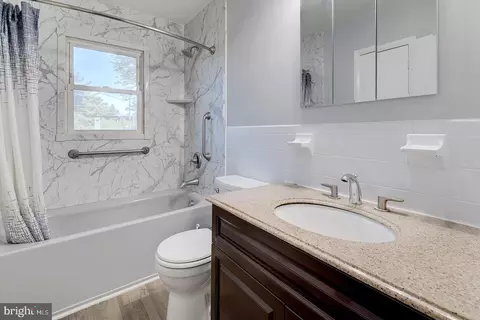 Bath - 1522 Forrest Ave, Dover, DE 19904 photo 1 of 1