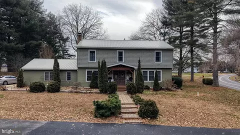 100 Brookfield Dr, Dover, DE 19901