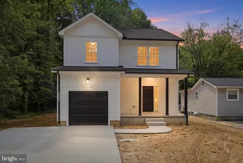 1354 College Rd, Dover, DE 19904