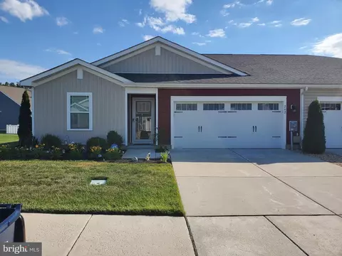 242 Sedmont Cir, Smyrna, DE 19977