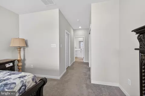 Entry Way - 23 Carney Ct, Dover, DE 19904 photo 11 of 20