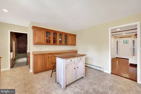 Entry Way - 38 Tina Dr, Dover, DE 19901 photo 2 of 2