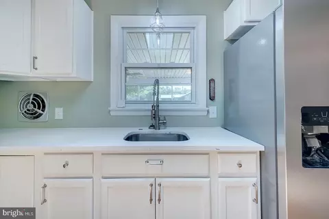 Kitchen - 143 N Old Mill Rd, Dover, DE 19901 photo 3 of 3