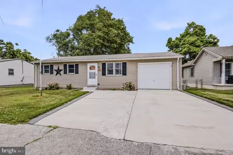 105 High St, Kenton, DE 19955