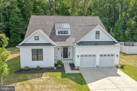 415 Weatherstone Ln, Felton, DE 19943