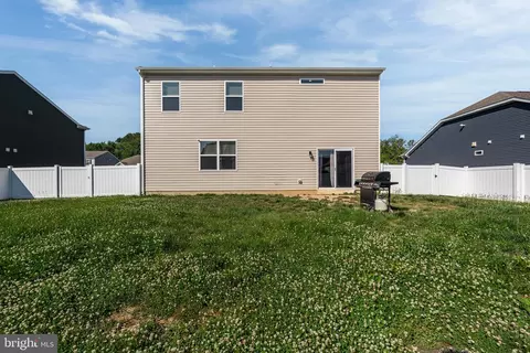 Exterior - 29 Pinyon Ct, Dover, DE 19904 photo 6 of 7