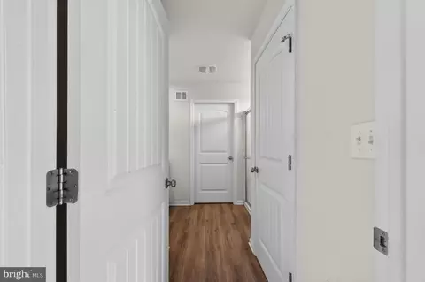 Entry Way - 29 Pinyon Ct, Dover, DE 19904 photo 13 of 19