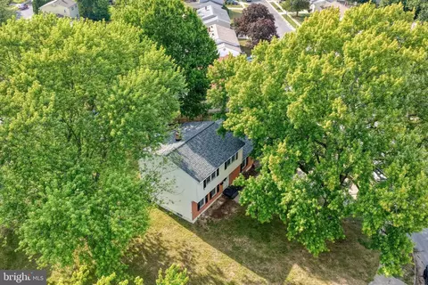 View/Area - 306 Macarthur Dr, Dover, DE 19901 photo 6 of 8