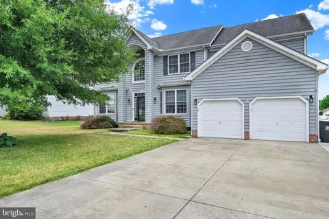 46 Stone Ridge Dr, Dover, DE 19901