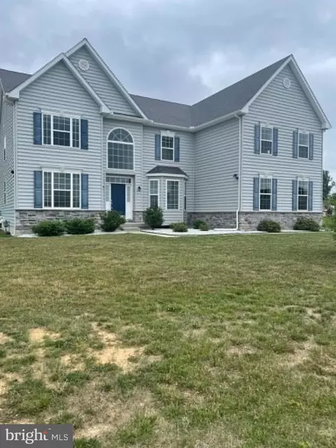 48 Hardrock Dr, Smyrna, DE 19977