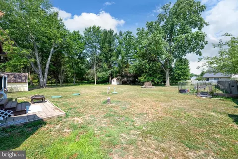 Exterior - 857 Bison Rd, Dover, DE 19904 photo 6 of 10