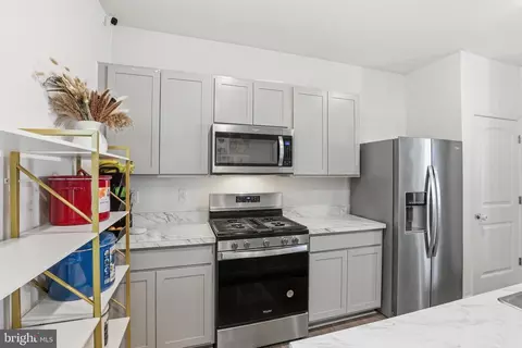 Kitchen - 123 Kennison Ln, Dover, DE 19901 photo 1 of 1