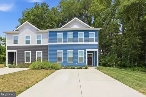 Exterior - 123 Kennison Ln, Dover, DE 19901 photo 2 of 2