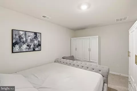 Bedroom - 123 Kennison Ln, Dover, DE 19901 photo 1 of 5