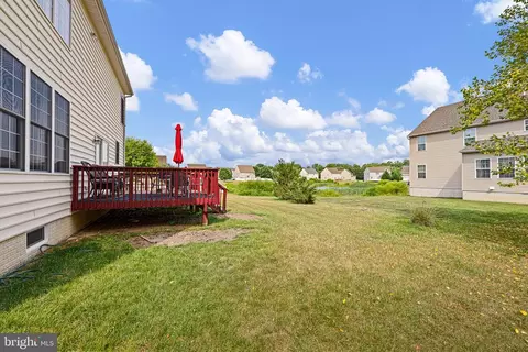 Exterior - 43 Barkley Ct, Dover, DE 19904 photo 3 of 5