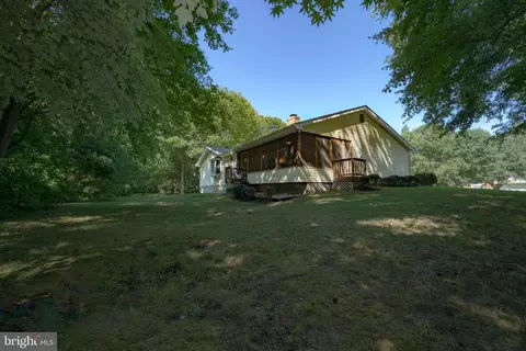 Exterior - 24 Merion Ct, Dover, DE 19904 photo 6 of 12