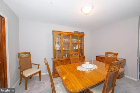 Dining - 24 Merion Ct, Dover, DE 19904 photo 2 of 2