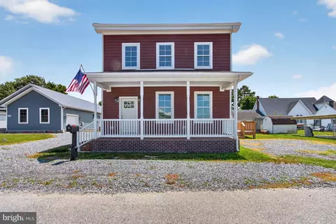 32 Broad St, Greenwood, DE 19950