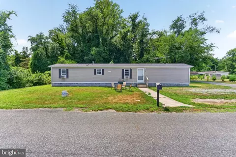 90 Cove Rd, Dover, DE 19904 photo 2