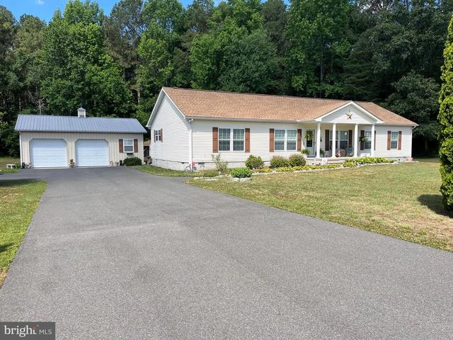 2407 Hunting Quarter Rd, Houston, DE 19954