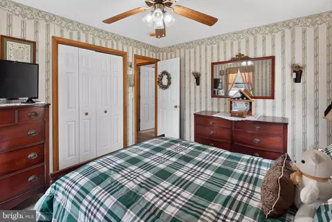 Bedroom - 614 Fieldcrest Dr, Dover, DE 19904 photo 3 of 4