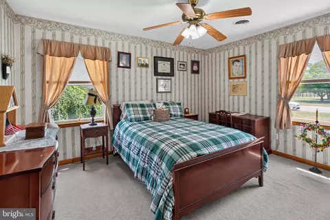 Bedroom - 614 Fieldcrest Dr, Dover, DE 19904 photo 4 of 4