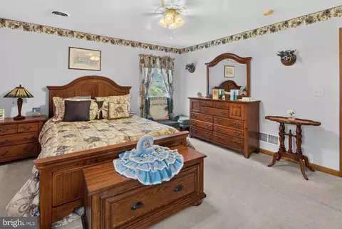 Bedroom - 614 Fieldcrest Dr, Dover, DE 19904 photo 1 of 4