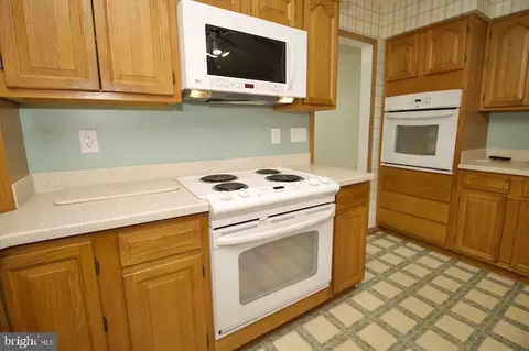 18 N Springview Dr, Dover, DE 19901 photo 35