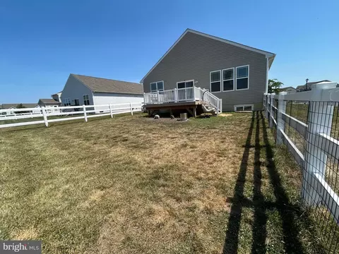 Exterior - 48 Walters Way, Dover, DE 19904 photo 5 of 7