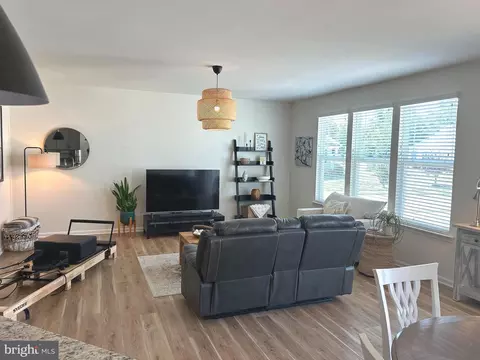 Living - 48 Walters Way, Dover, DE 19904 photo 1 of 1