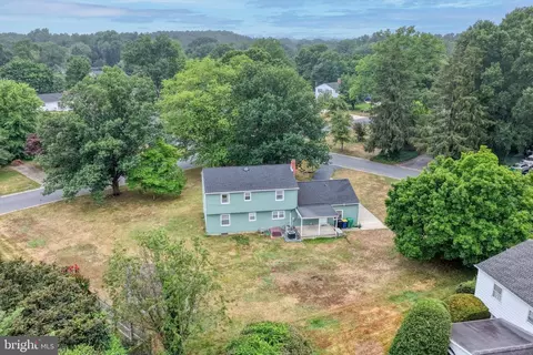 View/Area - 103 S Fairfield Dr, Dover, DE 19901 photo 1 of 2