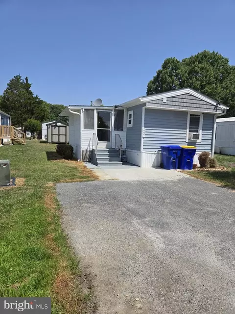264 Scotch Pine Dr #264, Dover, DE 19901 photo 2