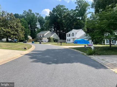 View/Area - 18 Ardsley Cir, Dover, DE 19904 photo 2 of 2