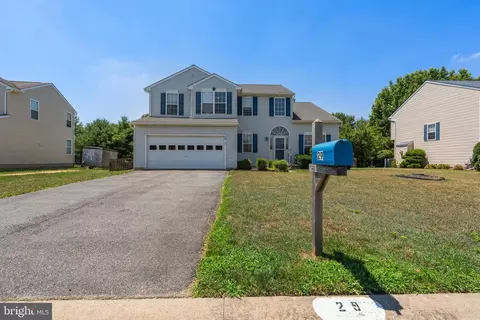 Exterior - 29 Walden Ln, Dover, DE 19904 photo 1 of 8