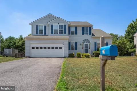 Exterior - 29 Walden Ln, Dover, DE 19904 photo 2 of 8