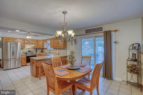 Dining - 110 E Lucky Estates Dr, Harrington, DE 19952 photo 1 of 2
