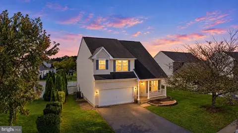 105 Foxwood Dr, Smyrna, DE 19977
