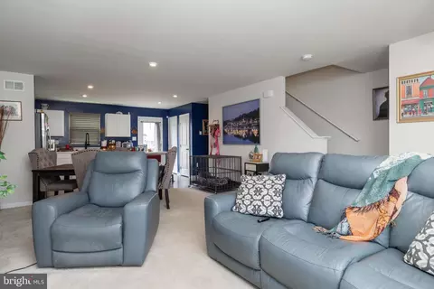 Entry Way - 153 Limestone Dr, Dover, DE 19904 photo 4 of 10