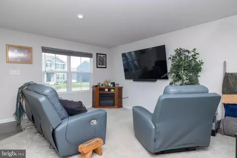 Entry Way - 153 Limestone Dr, Dover, DE 19904 photo 1 of 10