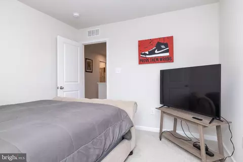 Bedroom - 153 Limestone Dr, Dover, DE 19904 photo 5 of 10