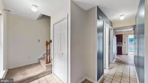 Entry Way - 1500 Fawn St, Dover, DE 19904 photo 6 of 11