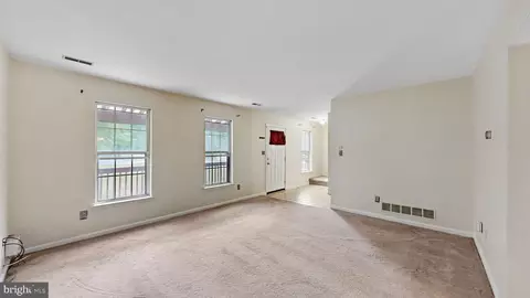 Living - 1500 Fawn St, Dover, DE 19904 photo 3 of 3